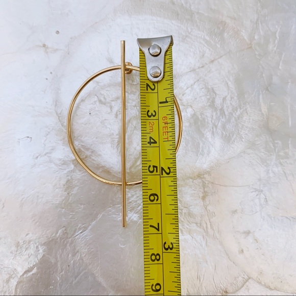 Gold Tone Large Circle Line Graphic Earring - Picture 5 of 6